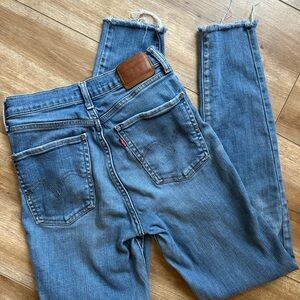 MILE HIGH SUPER SKINNY LEVI JEANS